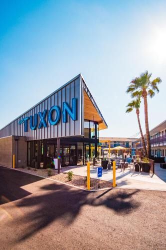Downtown Tucson Hotel | voco The Tuxon by IHG
