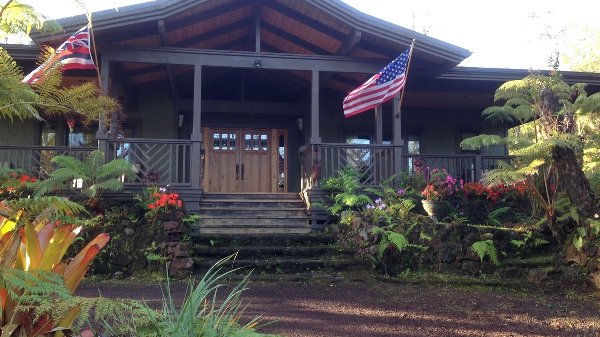 Royal Hawaiian Estates House | Volcano Rainforest Estate & Lodge; 5 miles to National Park; Hot Tub; 3 BR/3 BA