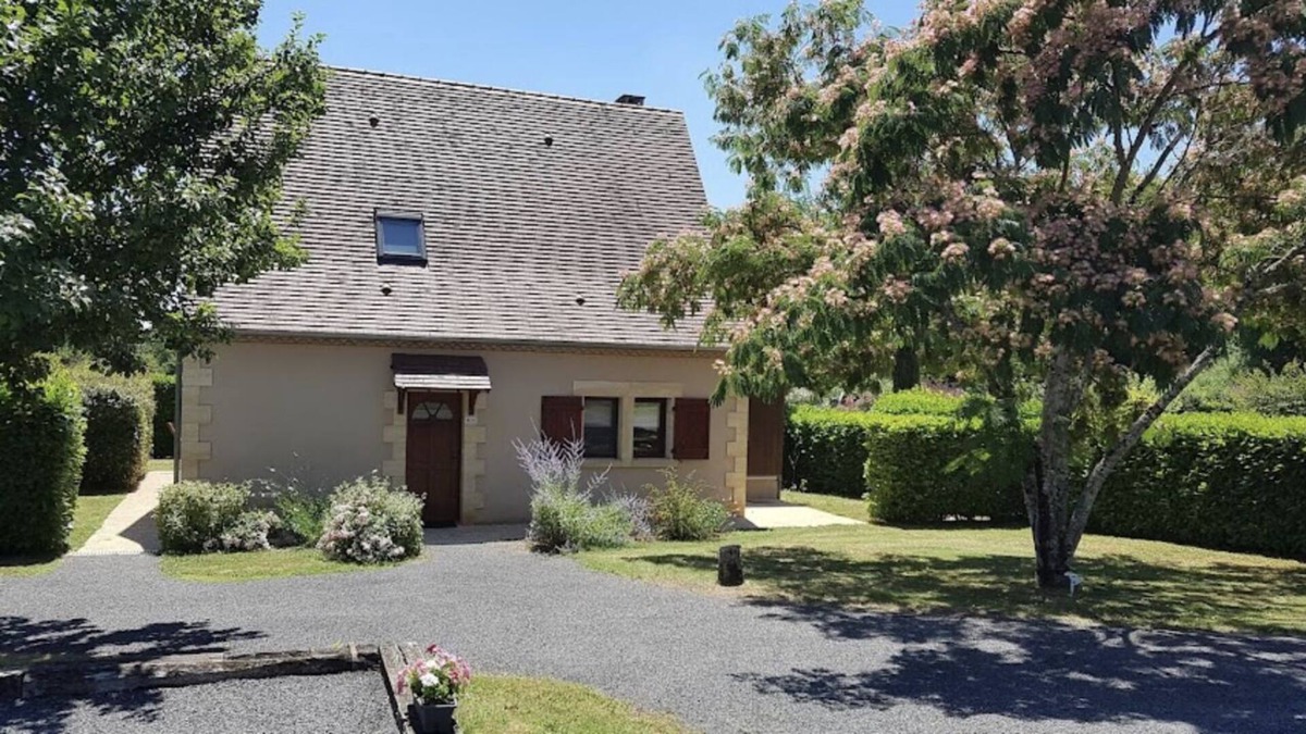 Castelnaud-la-Chapelle Villa | Volledig Genieten in Luxe in Maison Iris