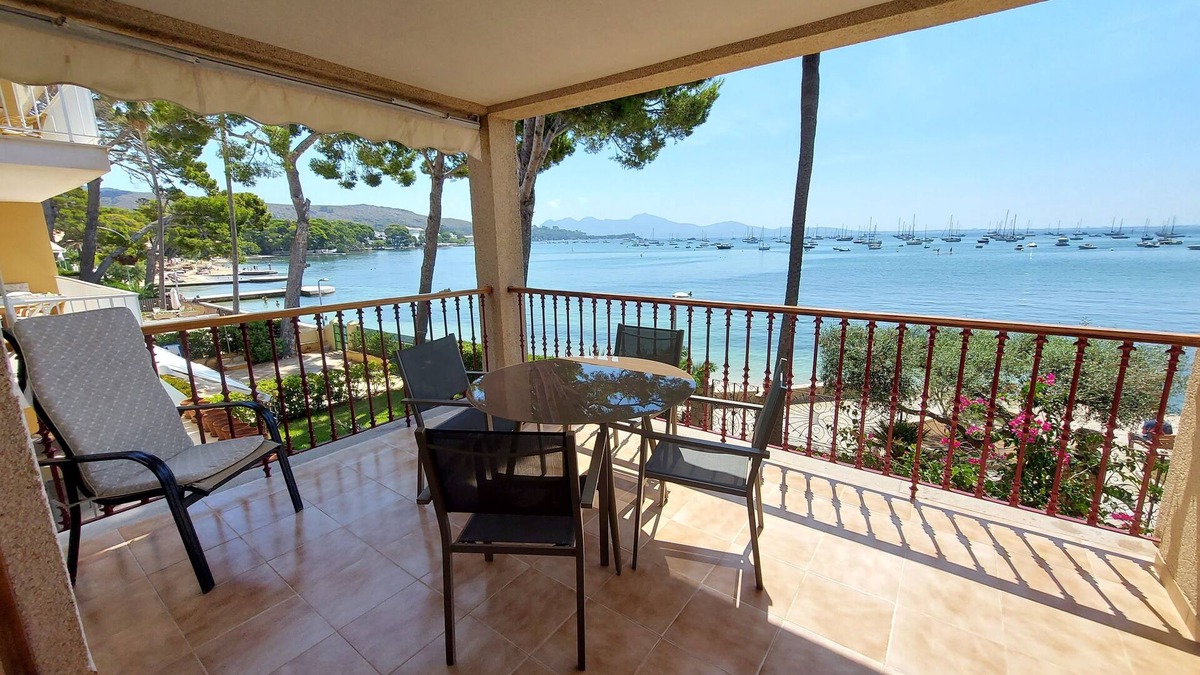 Puerto de Pollensa Apartment | VORAMAR 85 1º IZQ 2 bedroom, 2 bathroom apartment, Sea views, WIFI, air con