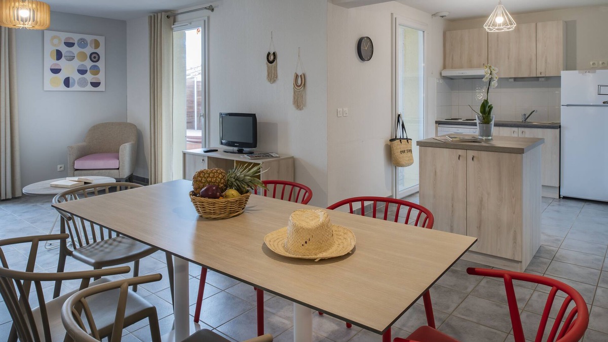 Fabregues Villa | Vote 4-room villa 6/8 pers. air conditioning (80 m²) close to the beaches of Languedoc