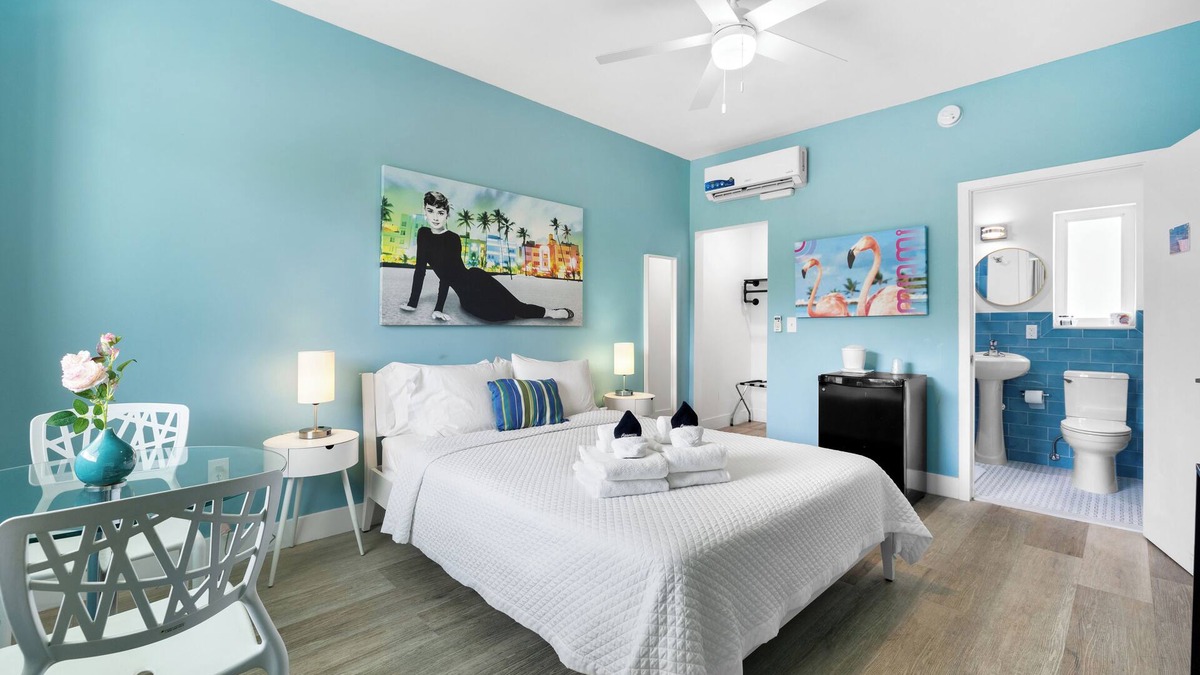 Northeast Miami Hotel | VOTED MIAMI'S BEST BOUTIQUE HOTEL FROM ONLY 69-a-NIGHT THIS SPRING AND SUMMER!