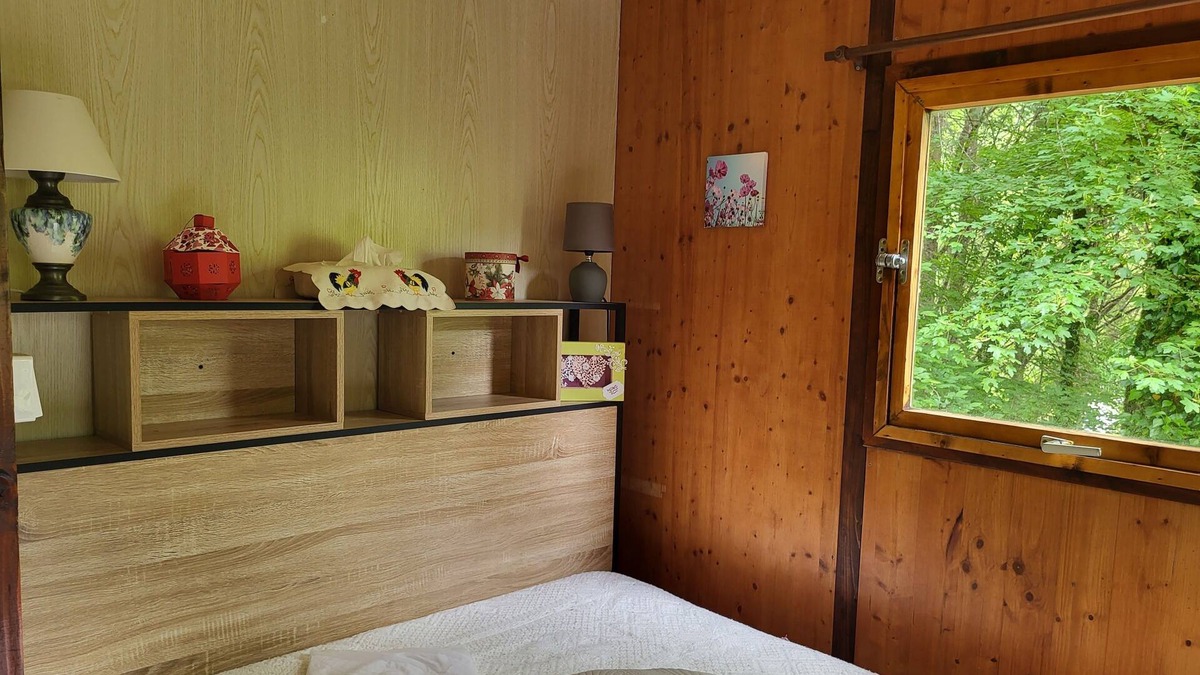 Prats-du-Perigord Ski Chalet | Vous Avez Besoin de Calme Nous Avons ce qu' il Vous Faut!!!! la Dordogne