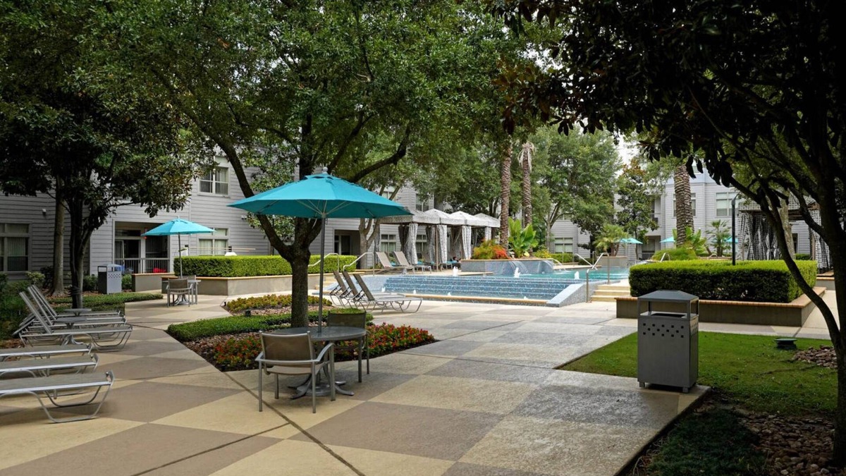 Nassau Bay Apartment | Voyager 1BD 3 - One Bedroom Apartment, Sleeps 2
