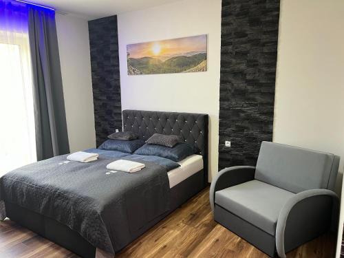 Hruba Vrbka House | Vrbecká restaurace - penzion 8