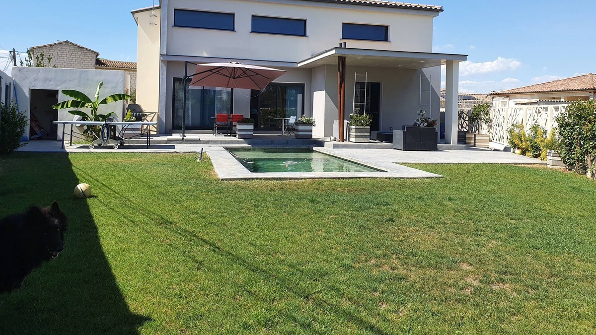Saint-Laurent-d'Aigouze Villa | Vrbo Property