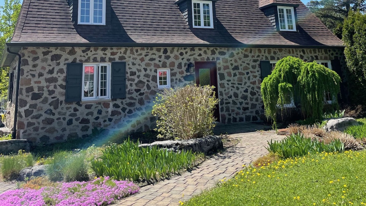 Lac Beauport House | Vrbo Property