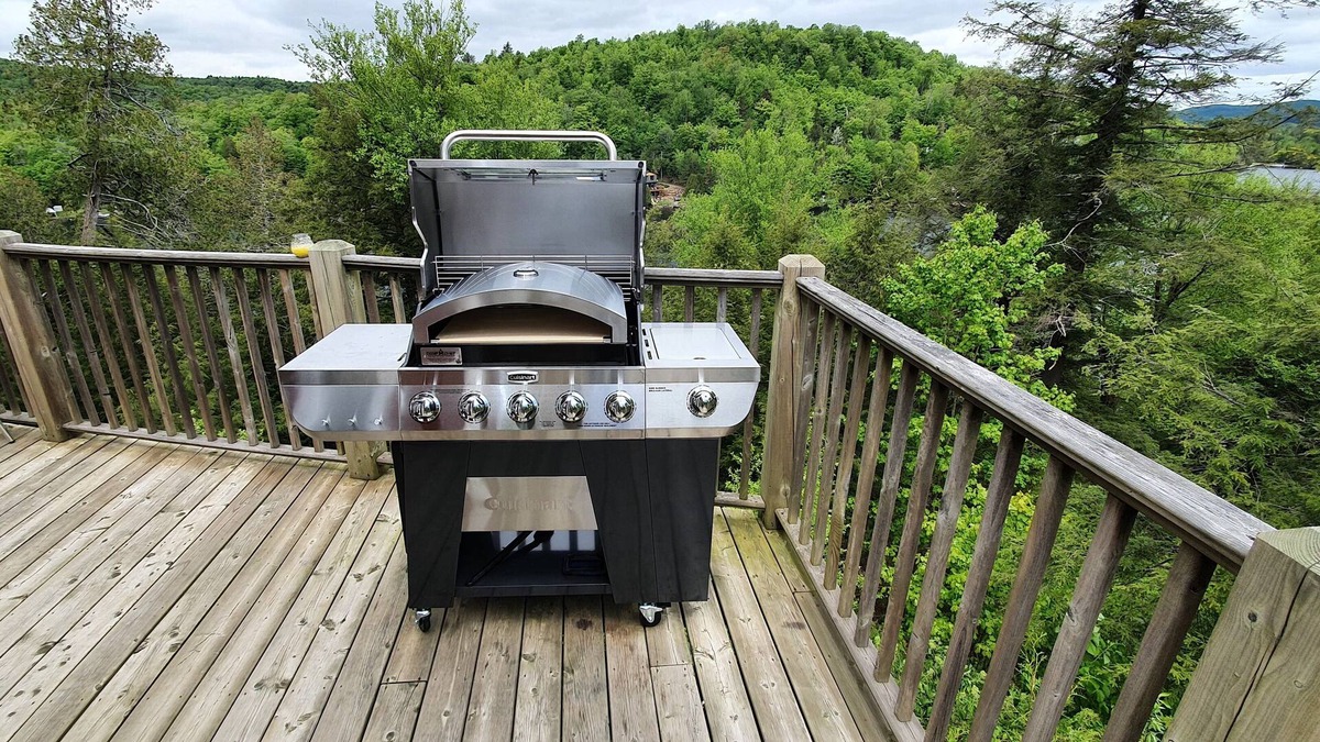 Wentworth-Nord Ski Chalet | Vrbo Property