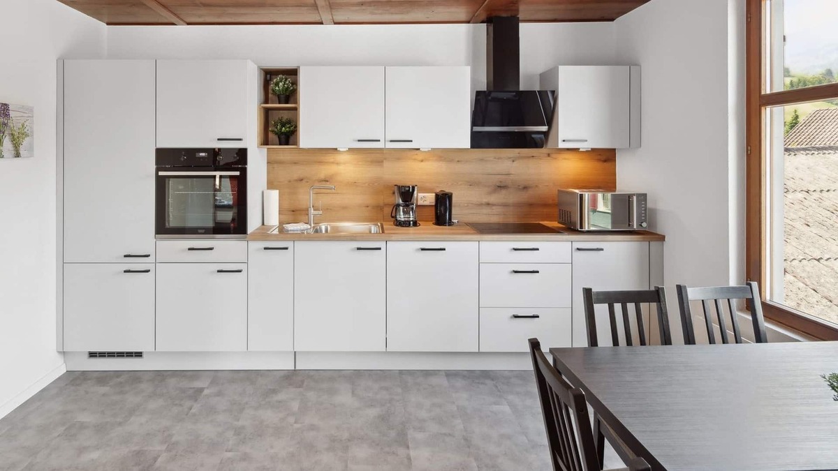 Grabs Apartment | Vrbo Property