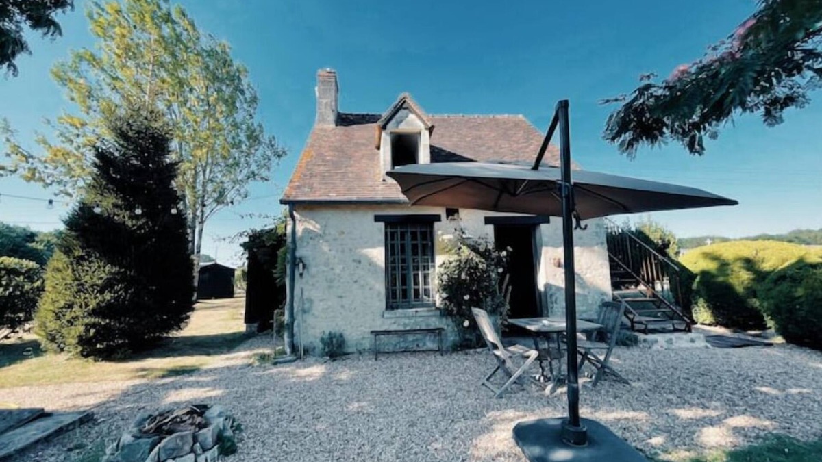 Bellavilliers House | Vrbo Property