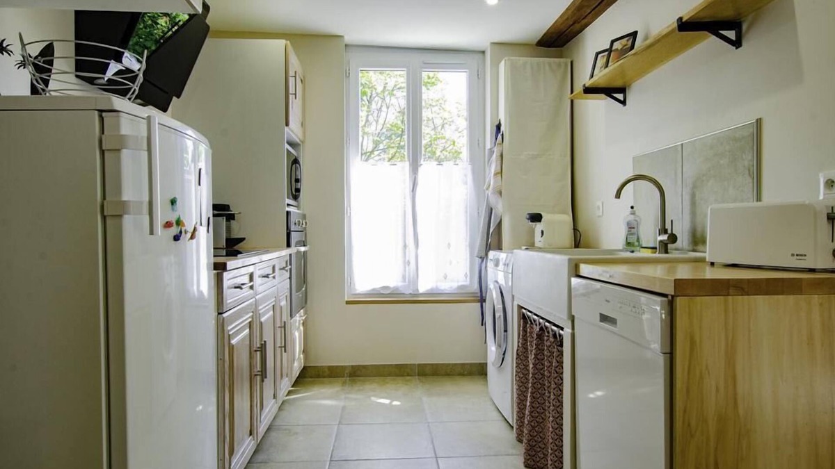 Brevonnes House | Vrbo Property