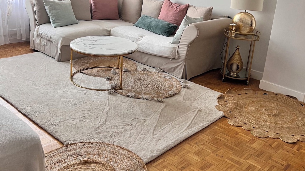 Bagneux Apartment | Vrbo Property