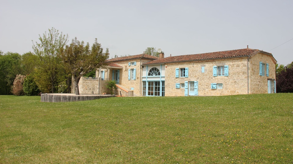 Fregimont Villa | Vrbo Property