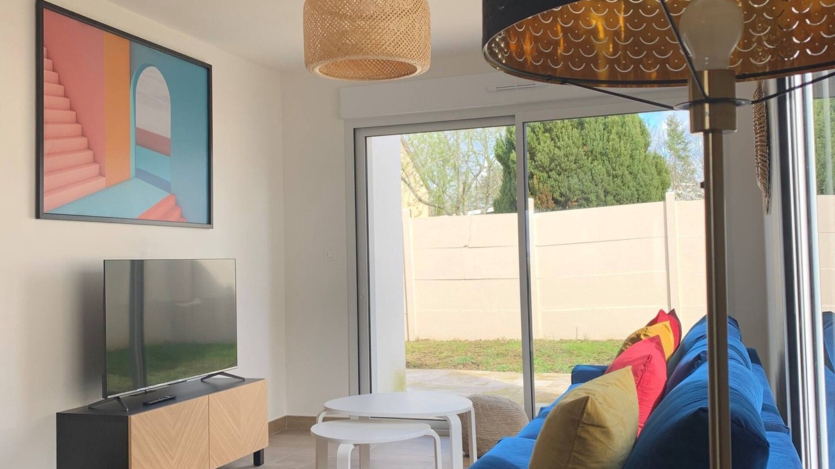 Pin - Vert Galant House | Vrbo Property