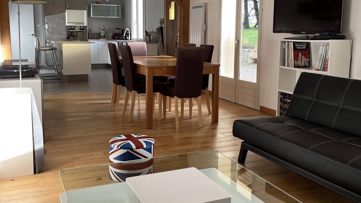 Plaine-D'Argenson House | Vrbo Property