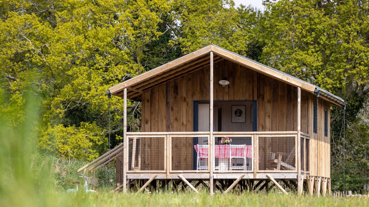 Ploemel Ski Chalet | Vrbo Property