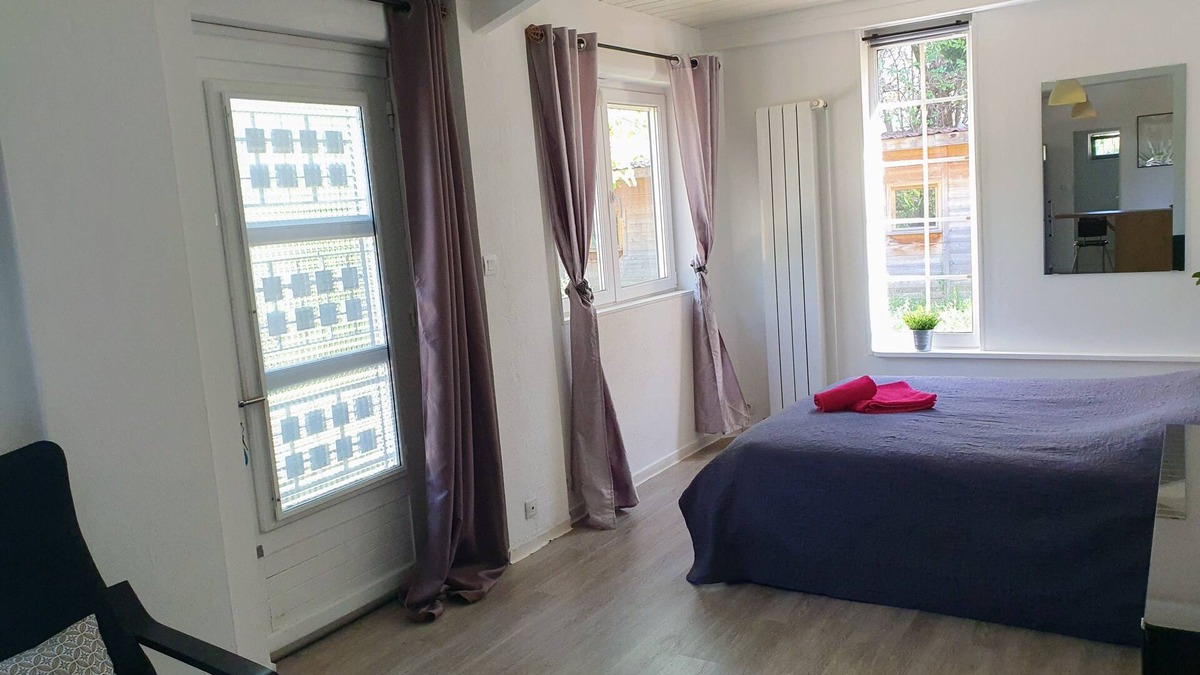 Decines-Charpieu Apartment | Vrbo Property
