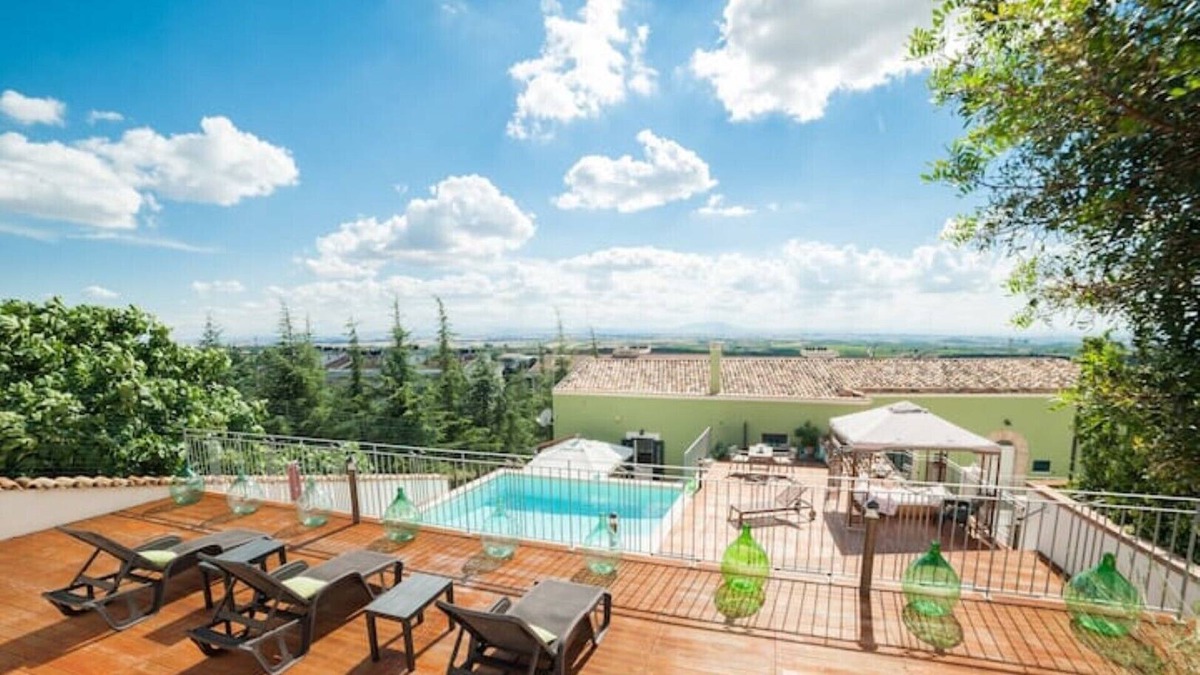Minervino Murge Apartment | Vrbo Property