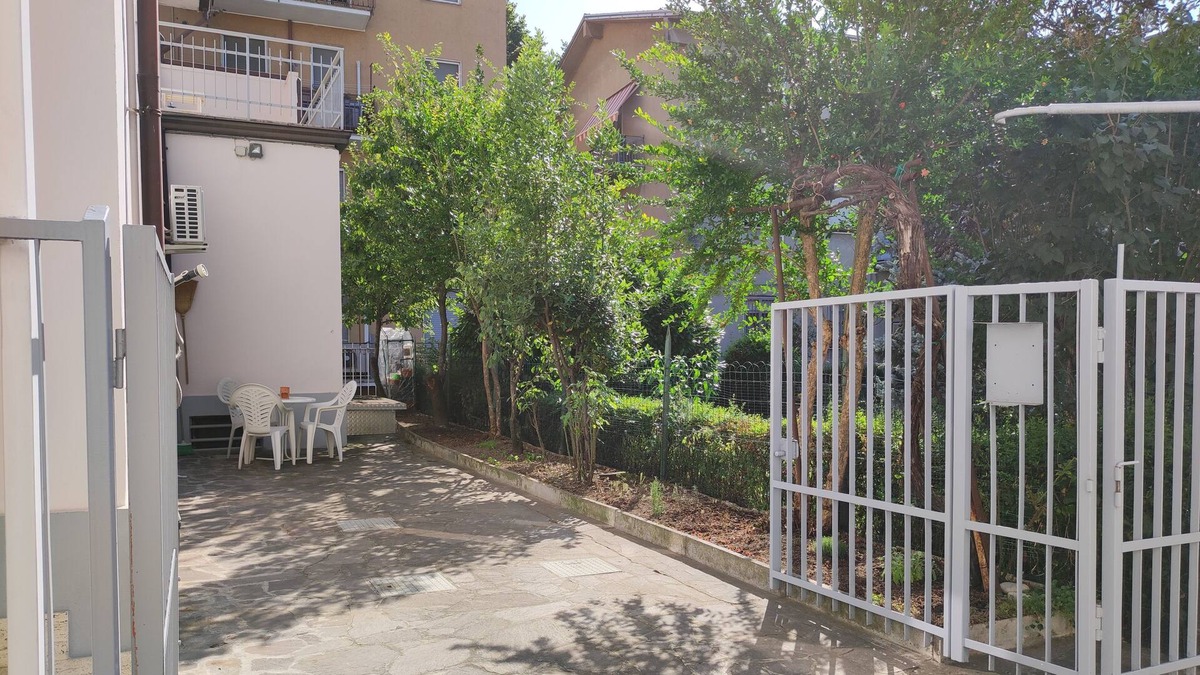 Piacenza Apartment | Vrbo Property