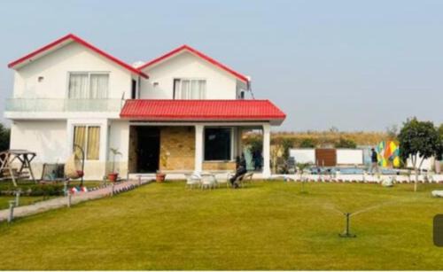 Gurugram House | Vrindam Farm