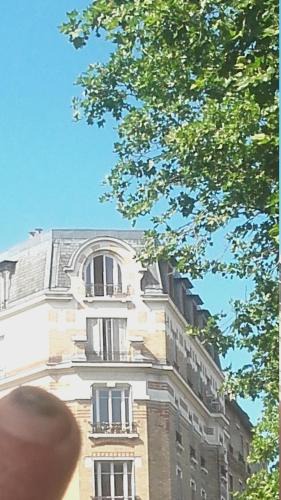 Malakoff House | Vue sur les toits de Paris, tour Effeil, centre malakoff, chambre chez l'habitant, sans ascenseur, à deux pas de Paris