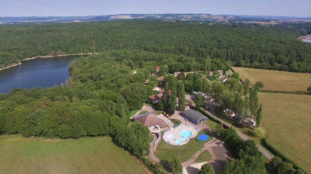 Flee Resort | VVF Bourgogne Auxois Morvan