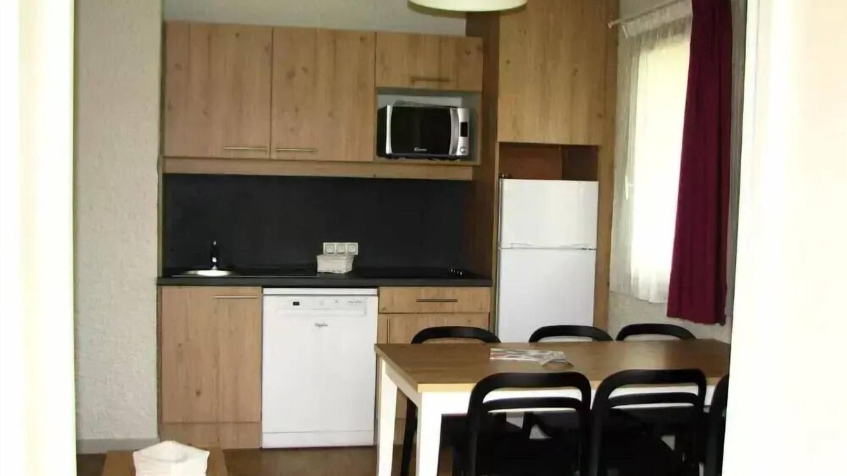 Flee Apartment | VVF Burgundy Auxois Morvan * - 3 Room Gite 6 People 1 baby Bramble