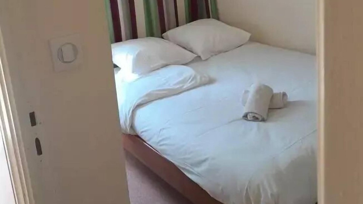 Eguzon-Chantome Apartment | VVF Lac d'Eguzon * - 3 Room Gite 4 People 1 baby