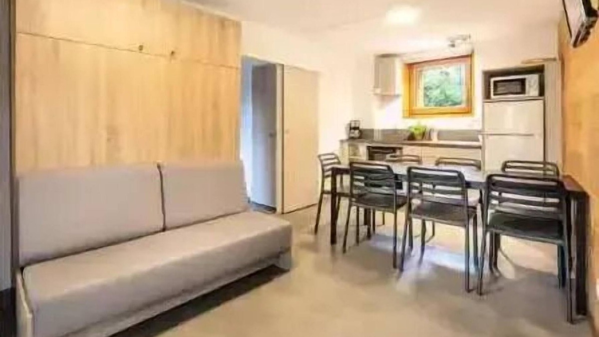 Saint-Leger-les-Melezes Apartment | VVF Les Écrins Saint-Léger-les-Mélèzes - Apartment "Etage" 3 rooms 7 people