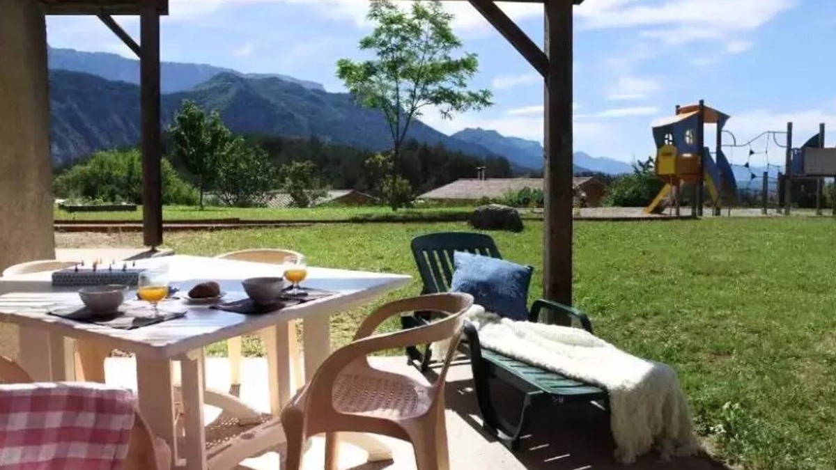 Die Apartment | VVF Sud Vercors* - 3-Room Cottage 6 People 1 baby