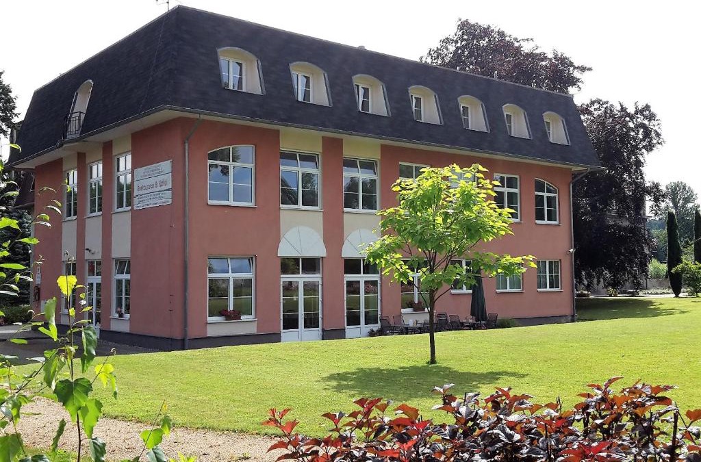 Varnsdorf Hotel | Vzdělávací Středisko a Hotel