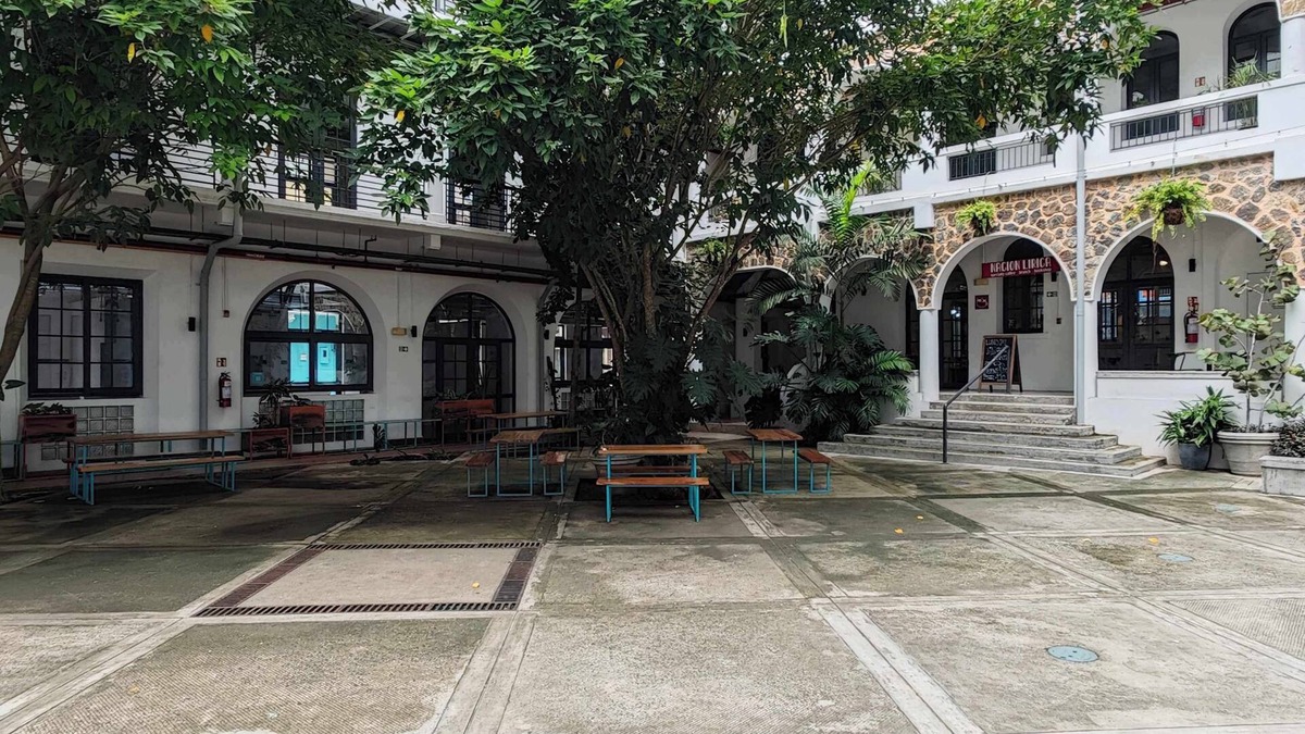 Santa Ana Apartment | w* | Bright & Modern Loft w/AC in Santa Ana
