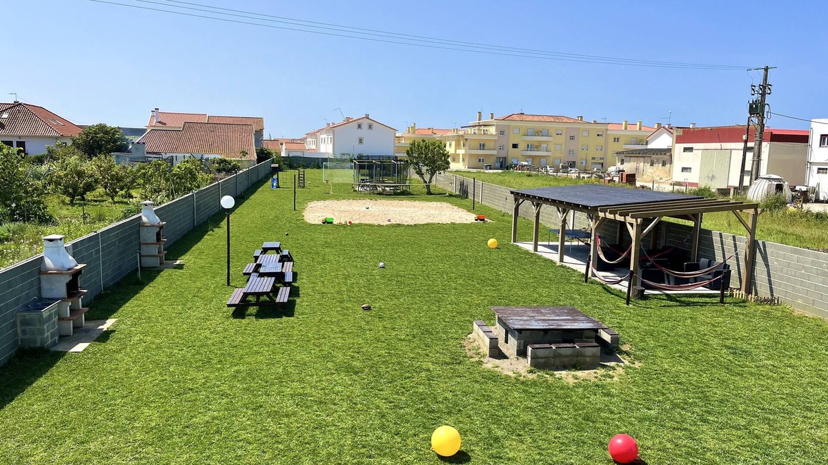 Atouguia da Baleia Villa | W.H.House/V1