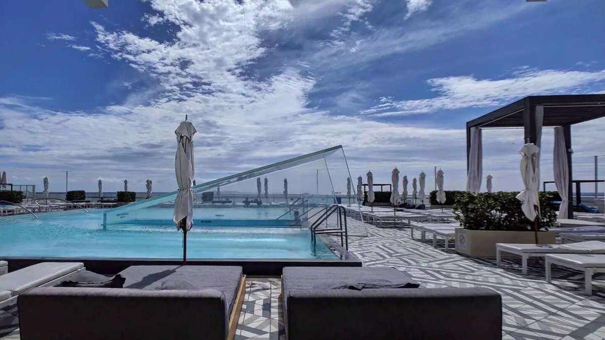 Central Beach Condo | W Residences 2 Bedroom Suite 2 Condo by RedAwning