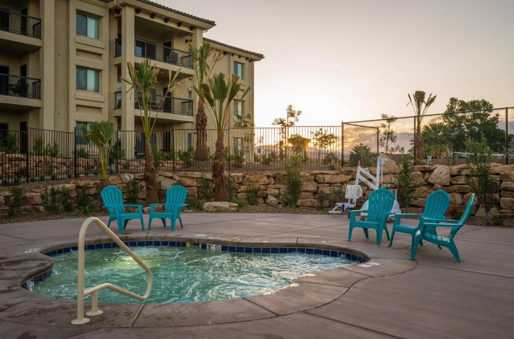 St. George Hotel | W106 Kokopelli Suite L Ground Floor 3-bedroom Pool View
