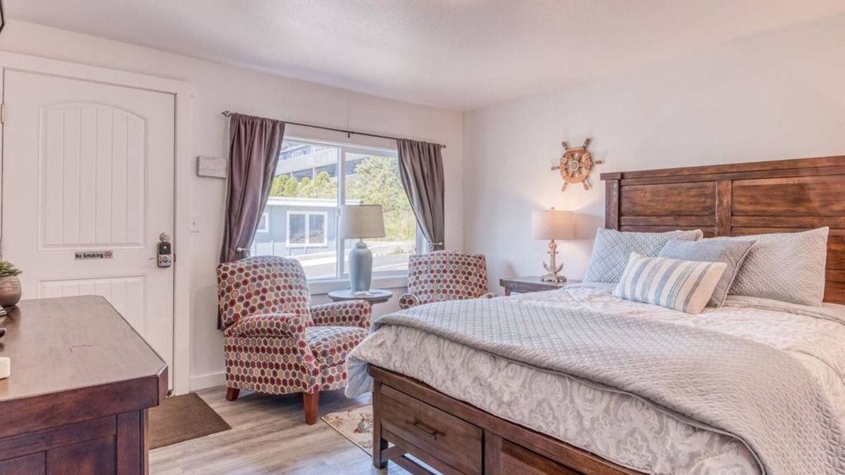 Depoe Bay Apartment | W3 - Humpback @ Whale Inn