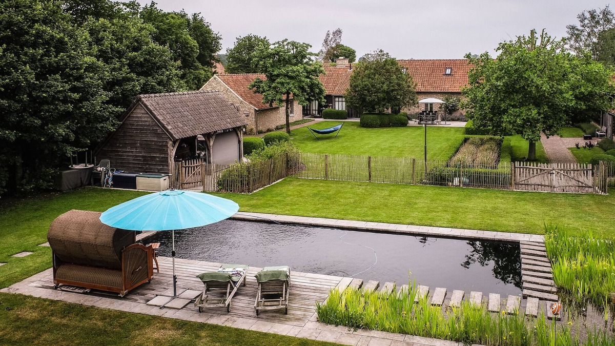 Grote-Brogel Villa | Wabi Sabi B&B - a Japanese Sleep Oasis in Belgium