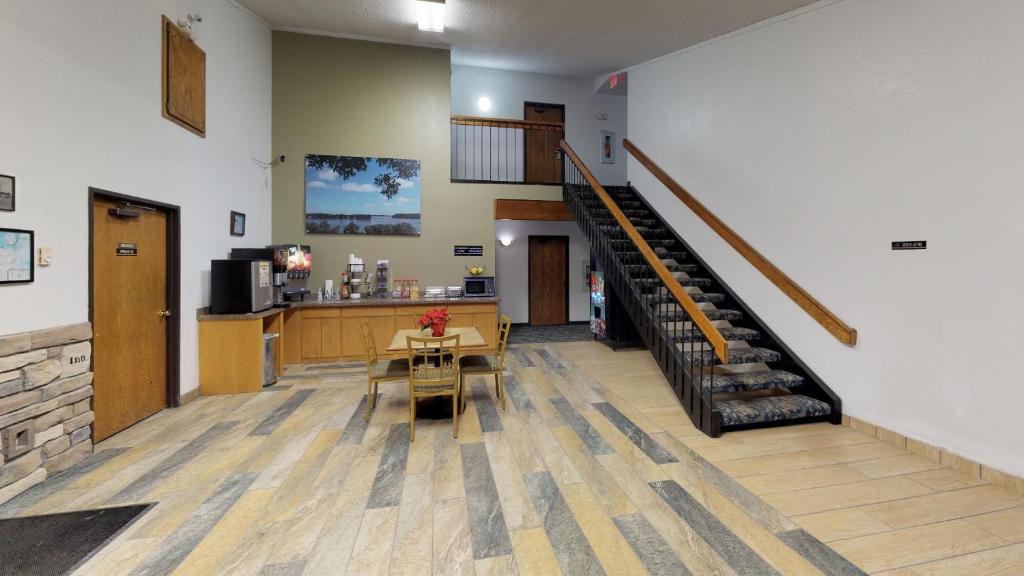 Waconia Hotel | Waconia Inn and Suites