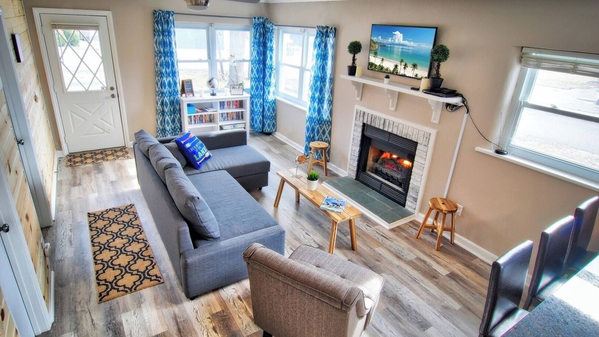 Lakeview Cottage | ❤️ Waddle Inn ❤️ Luxury Cottage on Tecumseh Island