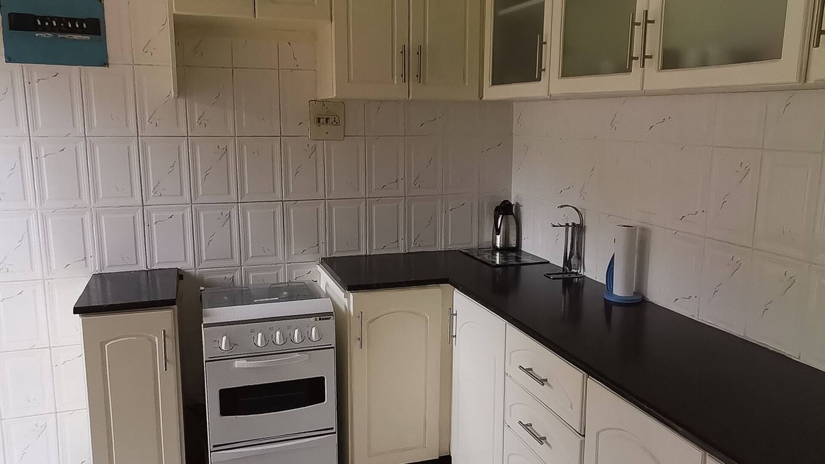 Mutare Cottage | Wadzi's Home with a View