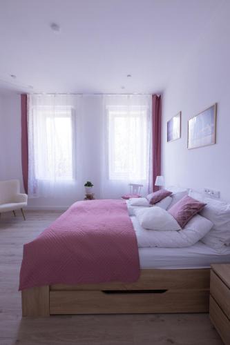 15th District House | Wagner Villa 902 with free private parking