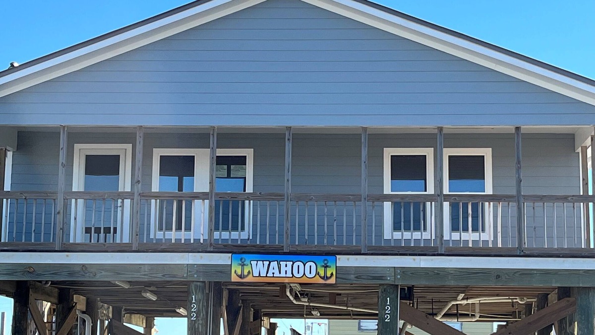 Golden Meadow House | Wahoo - Coastal Realty Group