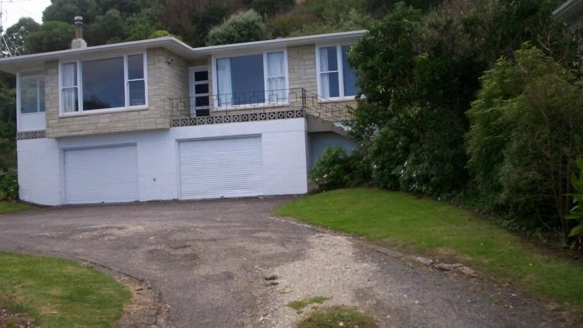 Okitu House | Wainui Magic.