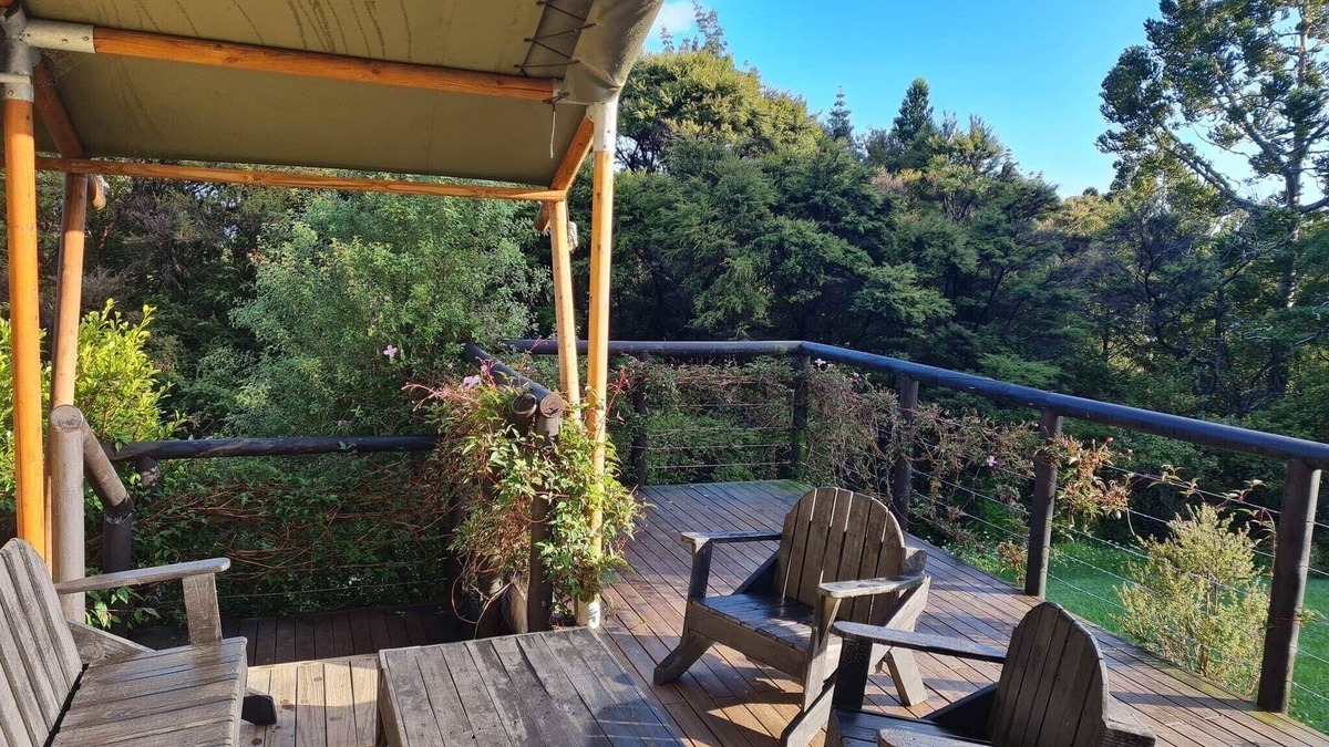 Waipu Cabin | Waipu Glamping-sleeps up to 5