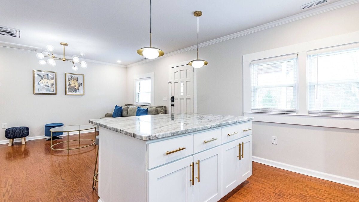 Youngsville House | Wake Forest cottage -starts at 3k/month