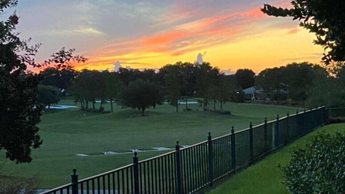 Glenbrook Villa | Wake to Panoramic Golf Views & Delight in Evening Sunsets, Peaceful Neighborhood