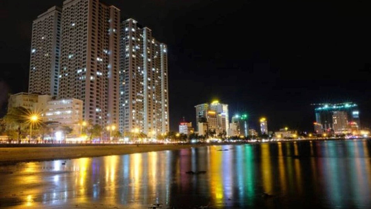 Vinh Hai Apartment | Wakeup With The Sunrise and Nature Fresh