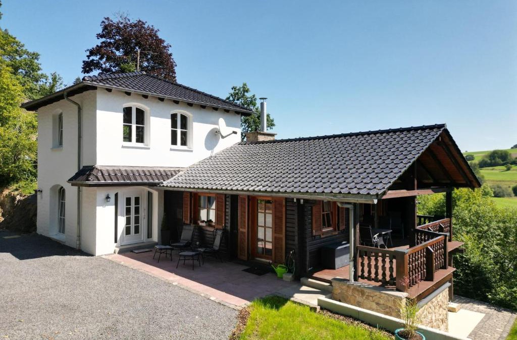 Meiserich Apartment | Waldchalet am Elzbach - Waldtraum