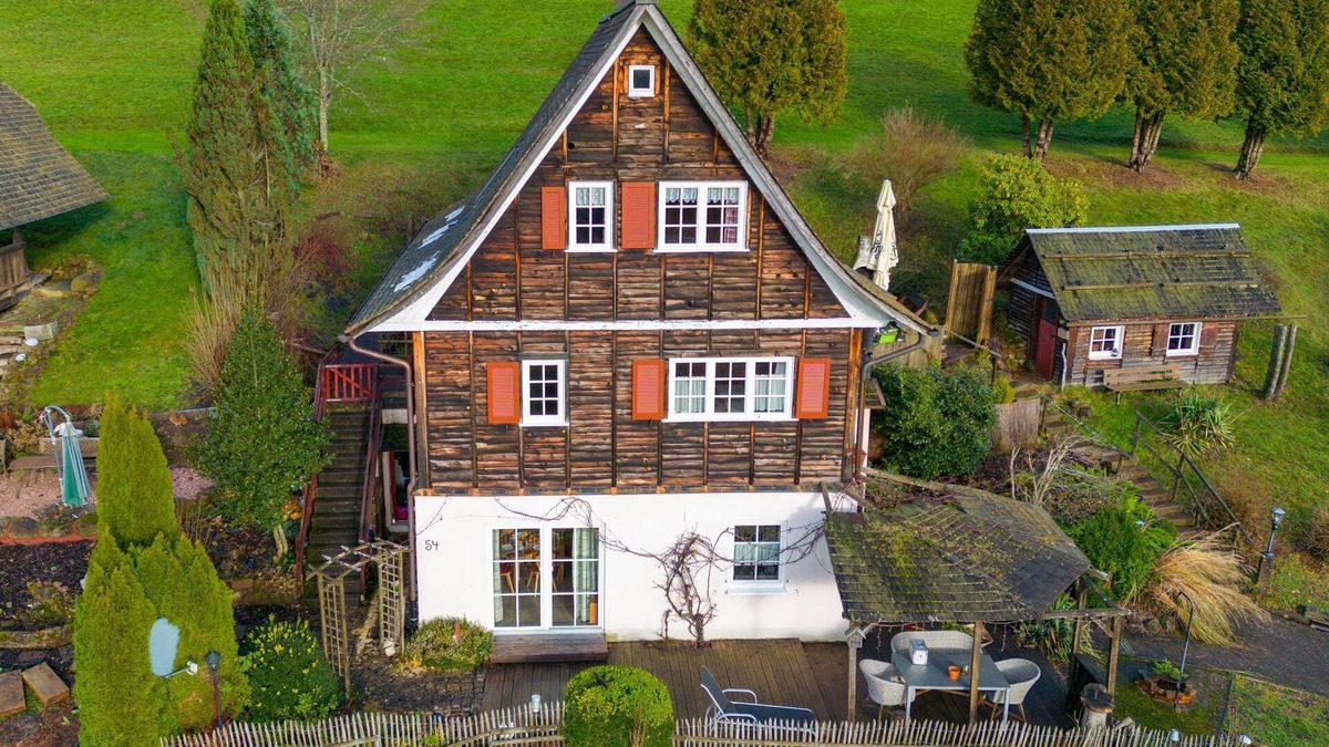 Ehlenbogen House | Waldhaus: Sauna Jacuzzi Kamin 16 Pax