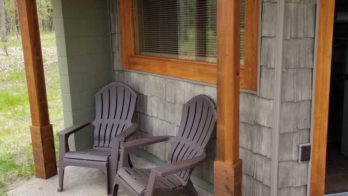 Walhalla Cabin | Walhalla Sportsman's Cabin near rivers, lakes, National Forest! Cable tv-wifi